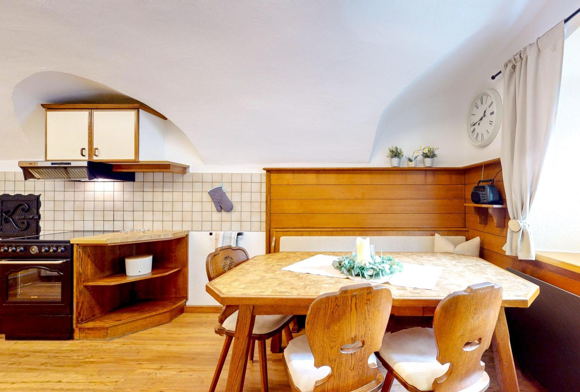 Hennewinkl Vakantiehuis Oetz
